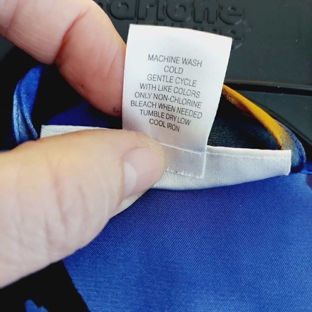 ‎Morgan Taylor Intimates robe - Picture 10 of 12